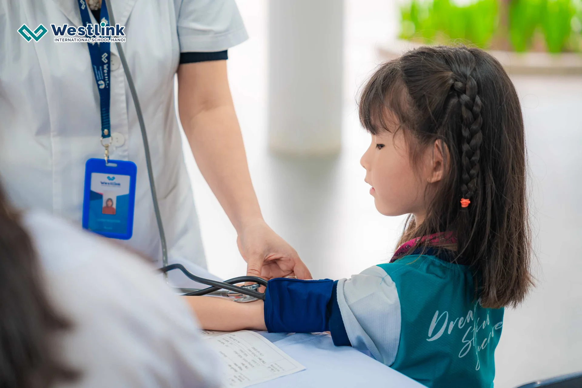 Kiểm tra sức khỏe định kỳ: Vì sự phát triển toàn diện tại Westlink
