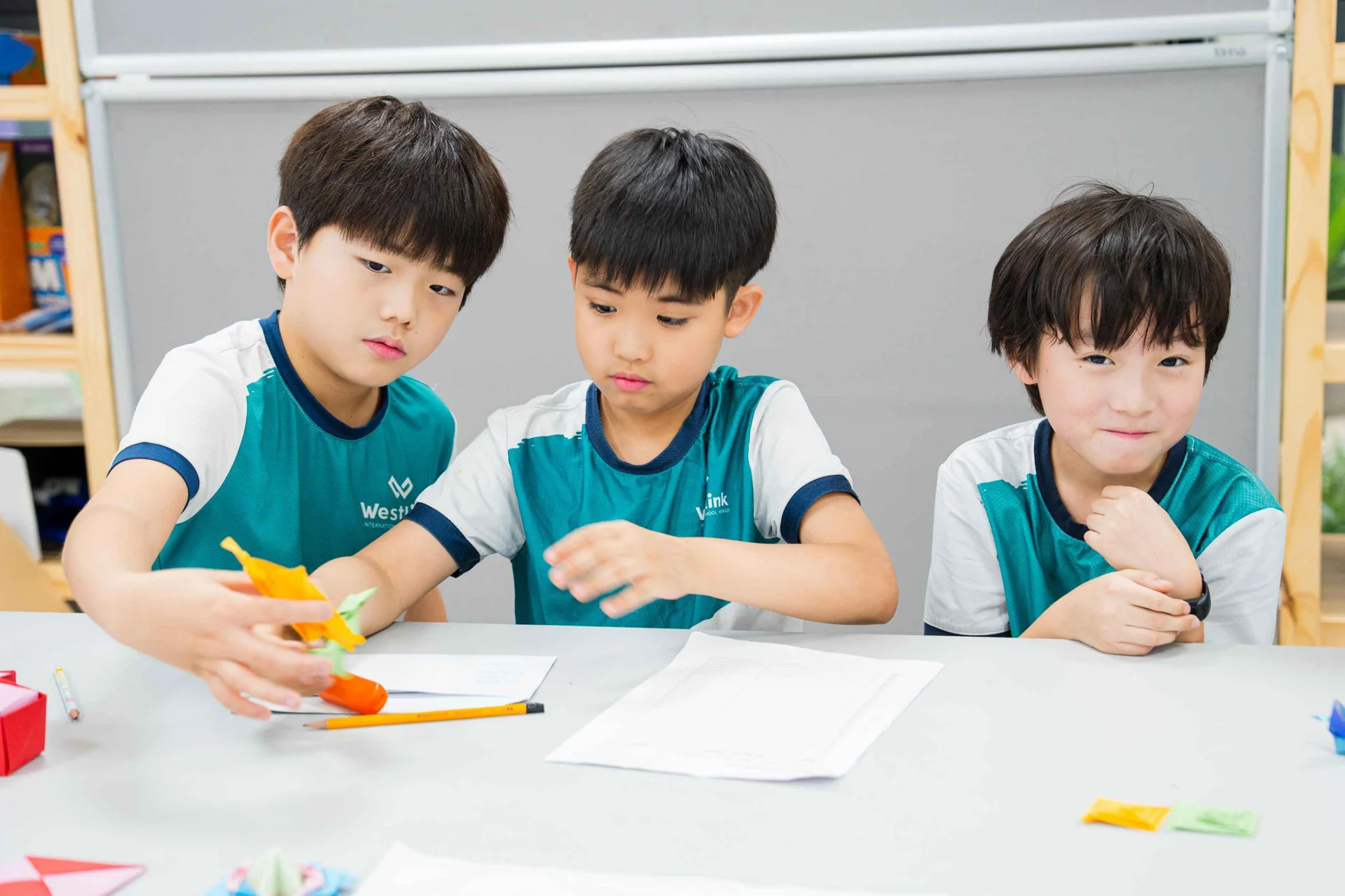 Mọi doanh nghiệp lớn đều bắt đầu từ những bước nhỏ: Ngày hội Thị Trường lớp 4 khơi dậy tinh thần khởi nghiệp.