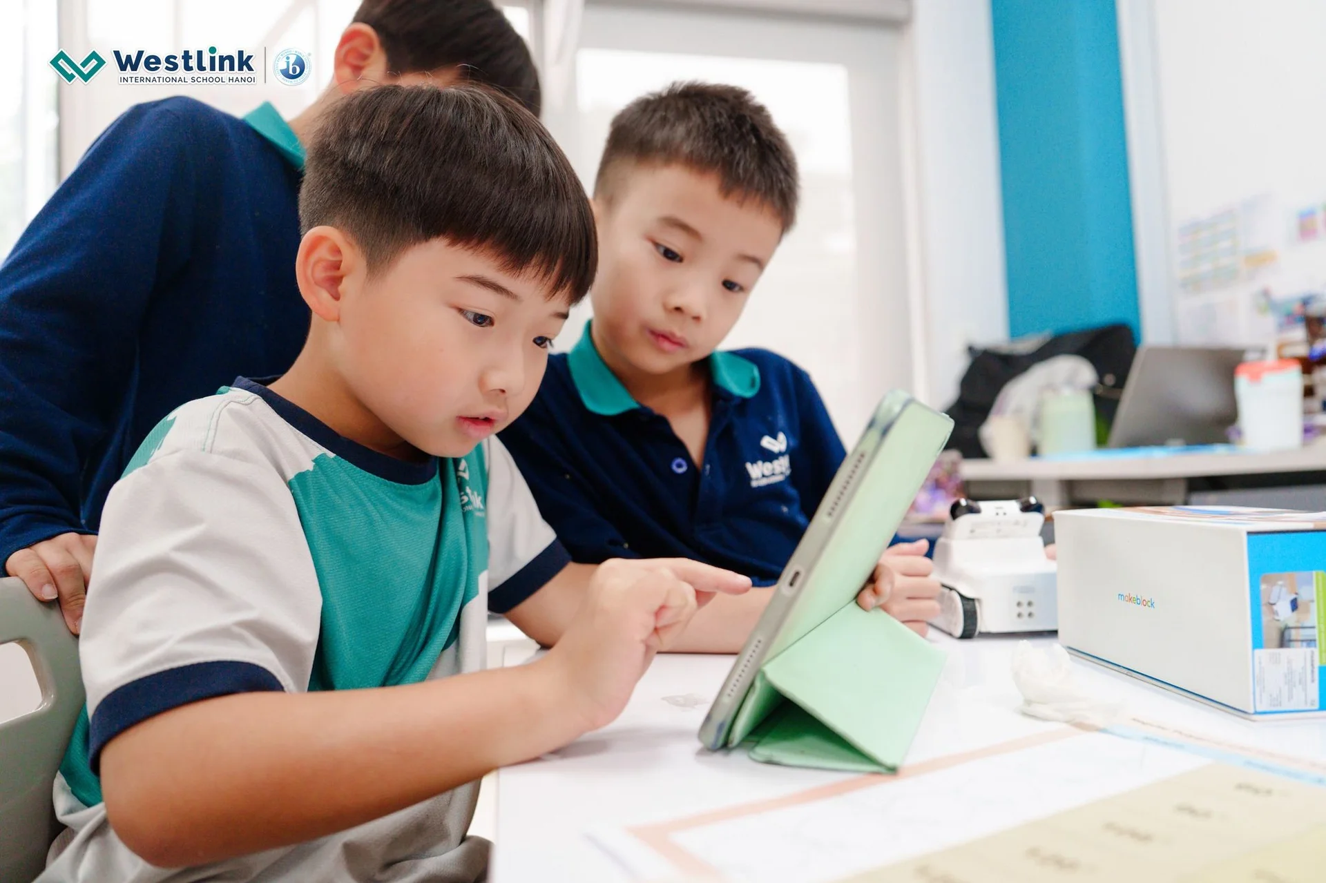 Lập trình Scratch lớp 3 tại Trường Quốc tế Westlink: Khi Code biết nhảy múa