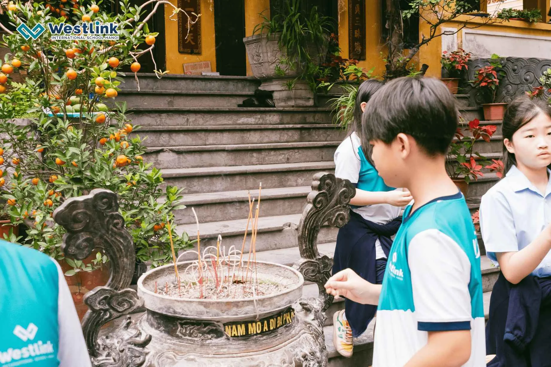 Khám Phá Niềm Tin: Hành Trình Hiểu Biết và Khám Phá