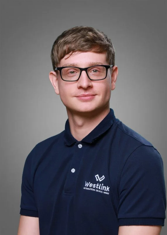 Arron  Docksey
