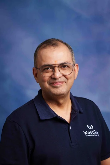 Kailash  Tahiliani